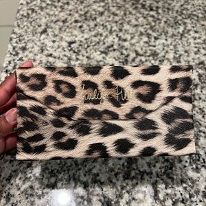 Quay x Jaclyn hill glasses case